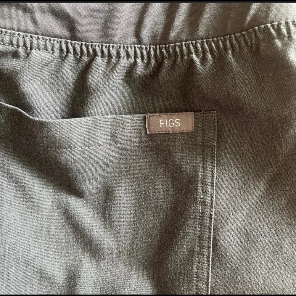 Figs technical collection scrubs